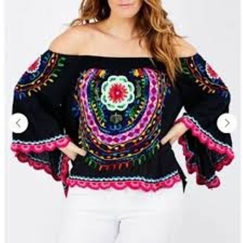 Ruby Yaya Black Embroidered Boho Bell Sleeve Top Blouse Small Scalloped Hem